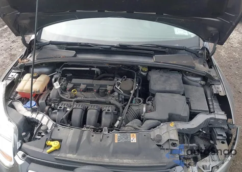 2014 Ford Focus Se z USA, uszkodzony, nr VIN 1FADP3K25EL428199